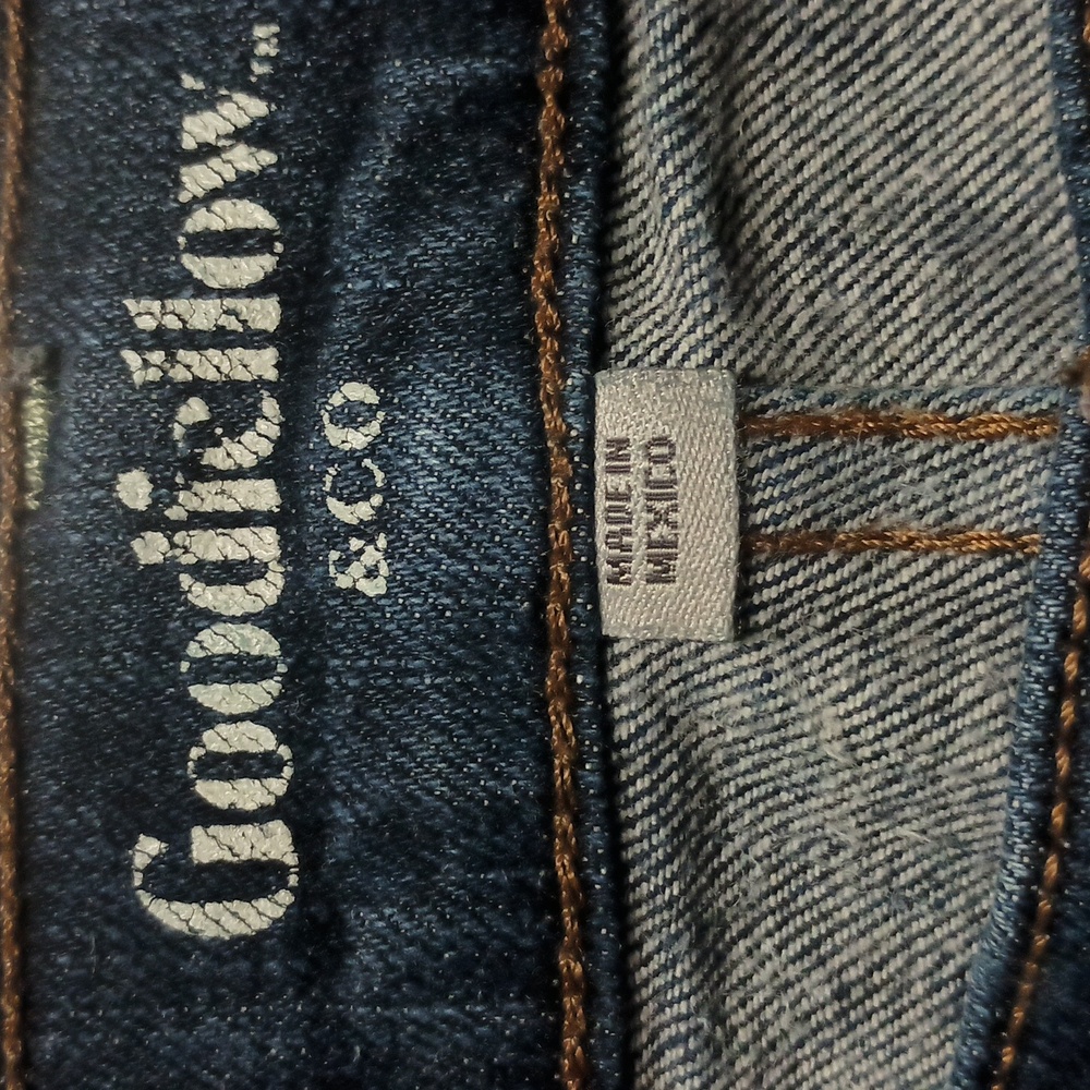 Good Fellow Denim Blue Jeans in good condition. Men's size 34 X 30 - Picture 6 of 7
